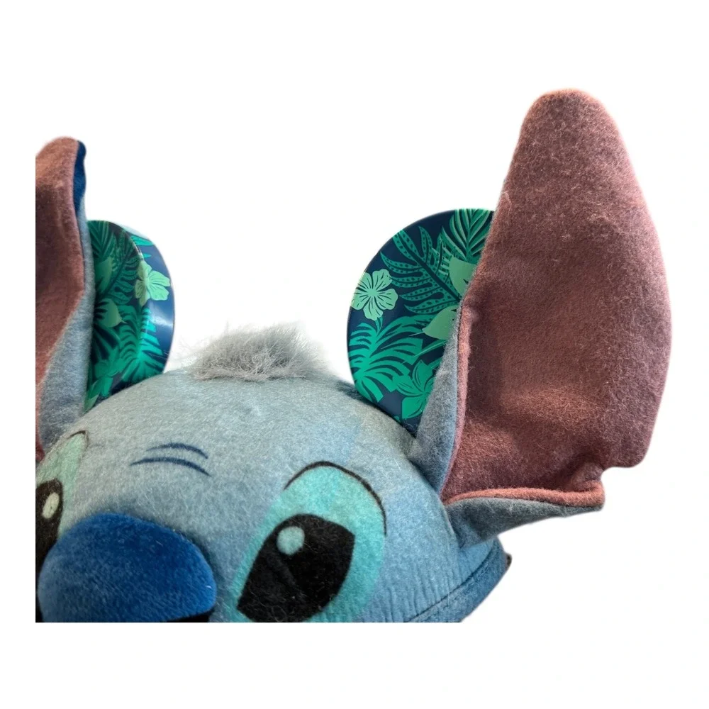Disney youth size